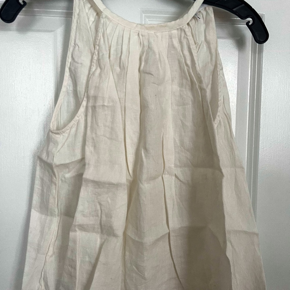 NEVER WORN: FRAME Sleeveless Linen Blouse; Pleated and Tie Neck